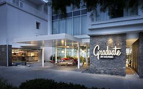 Graduate By Hilton Dallas